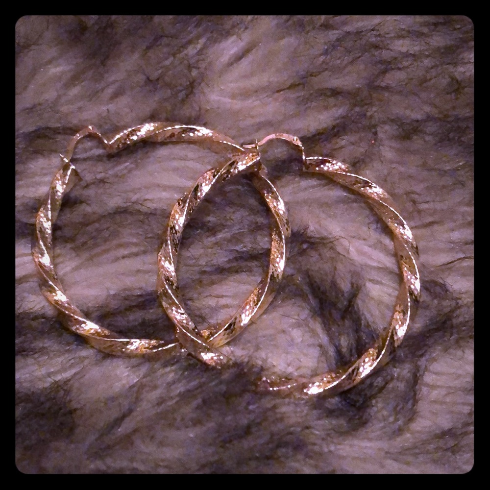 Earring